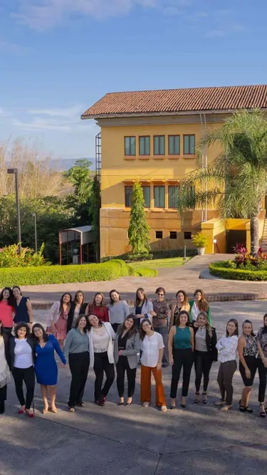 Semana Inmersiva de Sostenibilidad en Costa Rica - INCAE